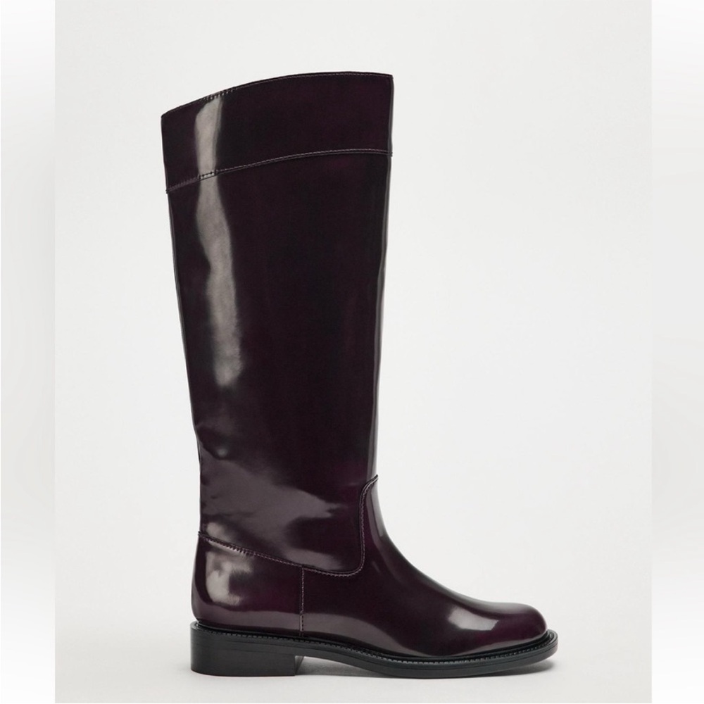 ZARA BURGUNDY FLAT BOOTS